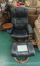 Load image into Gallery viewer, Stressless Chair w/Arm Tray & Ottoman ...by Ekornes