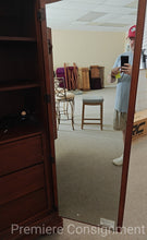 Load image into Gallery viewer, (6) Piece "Queen" Bedroom Suite...by Thomasville