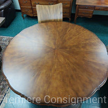 Load image into Gallery viewer, Pedestal Dining Table
