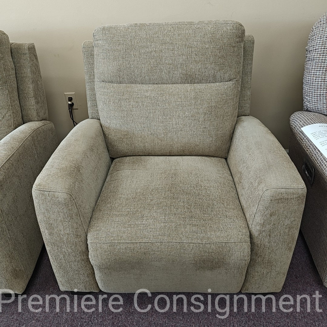 Power Recliner Chair...by Haverty's