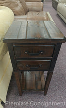 Load image into Gallery viewer, Small Rustic End Table
