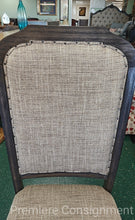 Load image into Gallery viewer, Seven Piece Dining Table Set...by Haverty&#39;s

