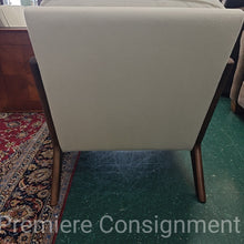 Load image into Gallery viewer, Mid Century Modern Chair (NEW)
