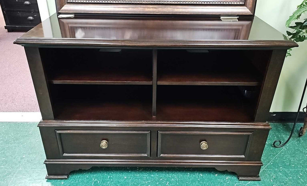 Media Cabinet /  TV Stand...by Thomasville