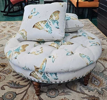 Load image into Gallery viewer, Butterfly Pattern  Round Ottoman with 2 Matching Pillows
