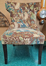 Load image into Gallery viewer, Accent Chiar...by Pier 1
