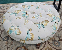 Load image into Gallery viewer, Butterfly Pattern  Round Ottoman with 2 Matching Pillows
