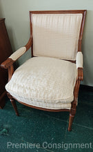 Load image into Gallery viewer, Vintage Occational Chair

