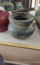 Load image into Gallery viewer, Small Pottery Pot
