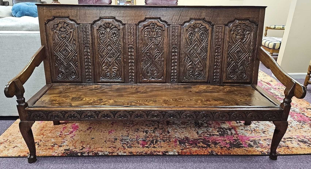 Six Foot Vintage Church Pew / Bench