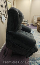 Load image into Gallery viewer, Power Recliner / Lift Chair...by Catnapper
