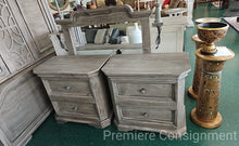 Load image into Gallery viewer, Five Piece Queen Bedroom Set
