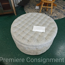 Load image into Gallery viewer, Round Upholstered Tufted Storage Ottoman

