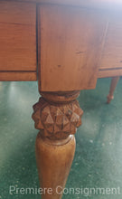 Load image into Gallery viewer, "Tommy Bahama" Dining Table Set...by Lexington
