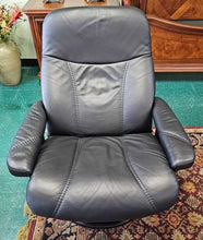 Load image into Gallery viewer, Stressless Chair w/ Ottoman...by Ekornes
