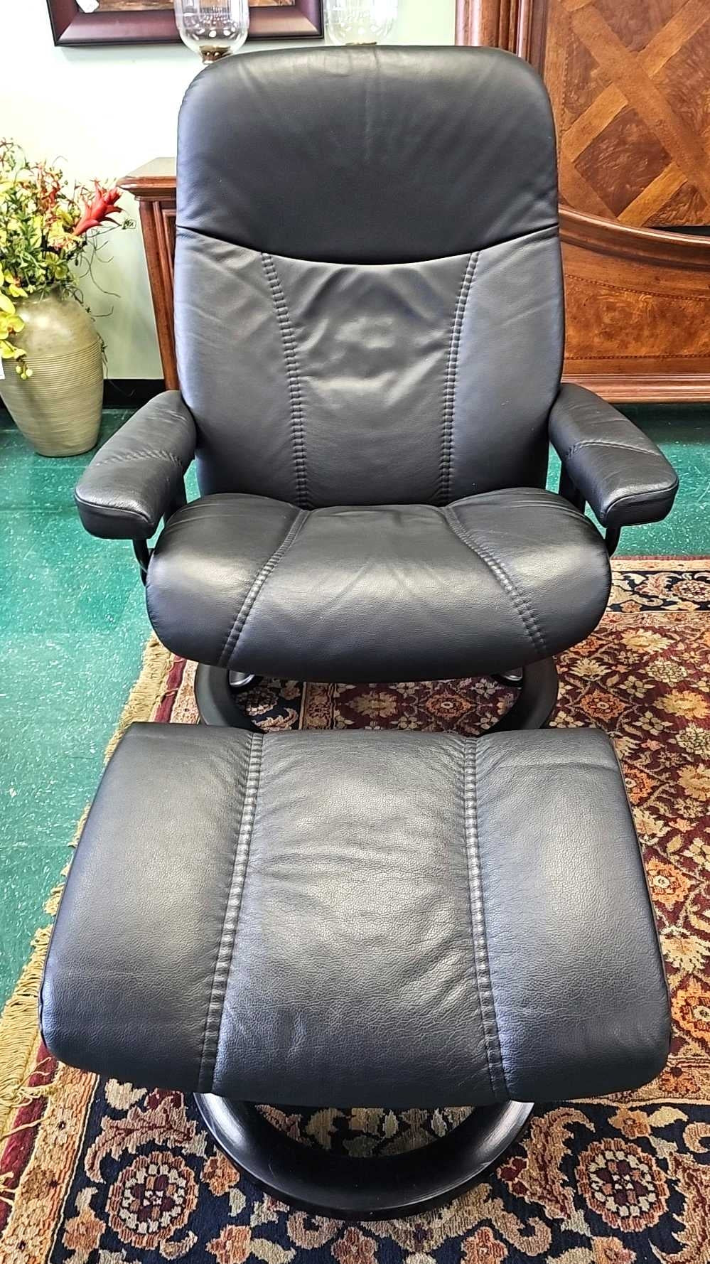 Stressless Chair w/ Ottoman...by Ekornes