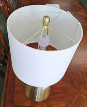 Load image into Gallery viewer, Table Lamp w/ Bronze Base...3 way lite
