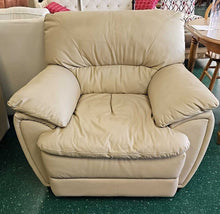 Load image into Gallery viewer, Two Piece Leather Love seat &amp; Chair
