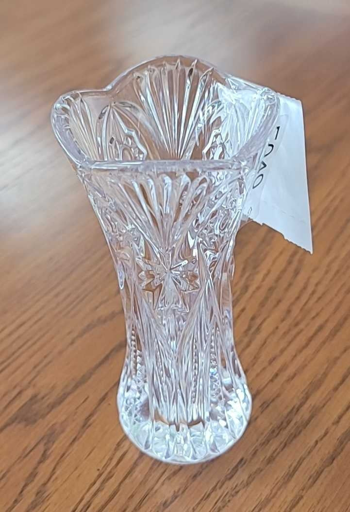 Small Poly-Crystal Bud Vase (NEW)