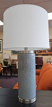 Load image into Gallery viewer, Table Lamp w/ Drum Shade...3 way lite
