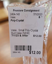 Load image into Gallery viewer, Small Poly-Crystal Bud Vase (NEW)
