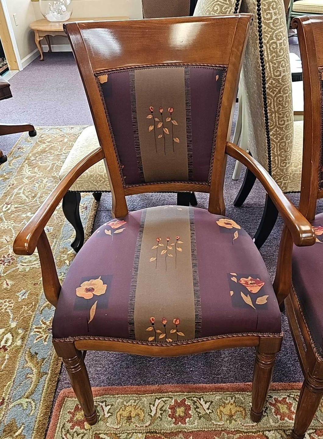 Single Dining Captain's Chair (with Arms)
